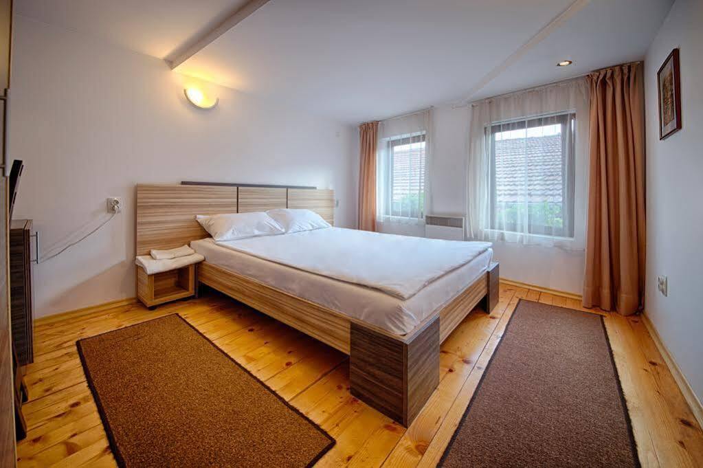 Guest House Nachevata Kashta Велико-Тирново Екстер'єр фото